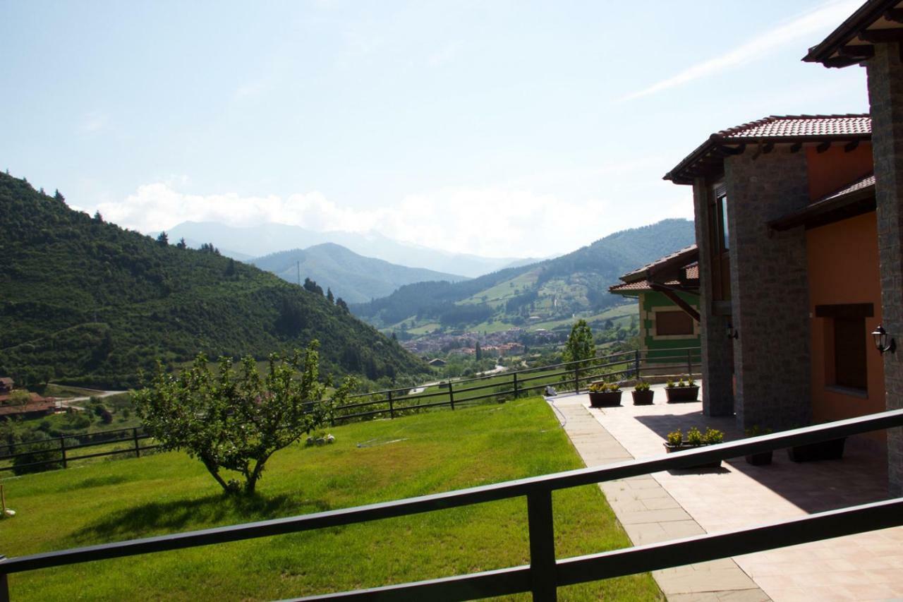 Apartamentos Camino Santo Toribio Мьесес Экстерьер фото