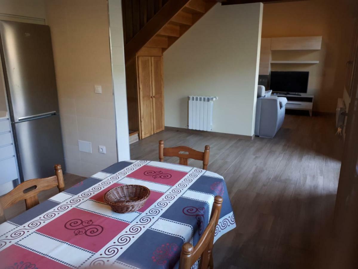 Apartamentos Camino Santo Toribio Мьесес Экстерьер фото