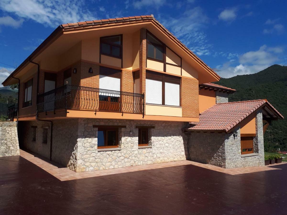 Apartamentos Camino Santo Toribio Мьесес Экстерьер фото